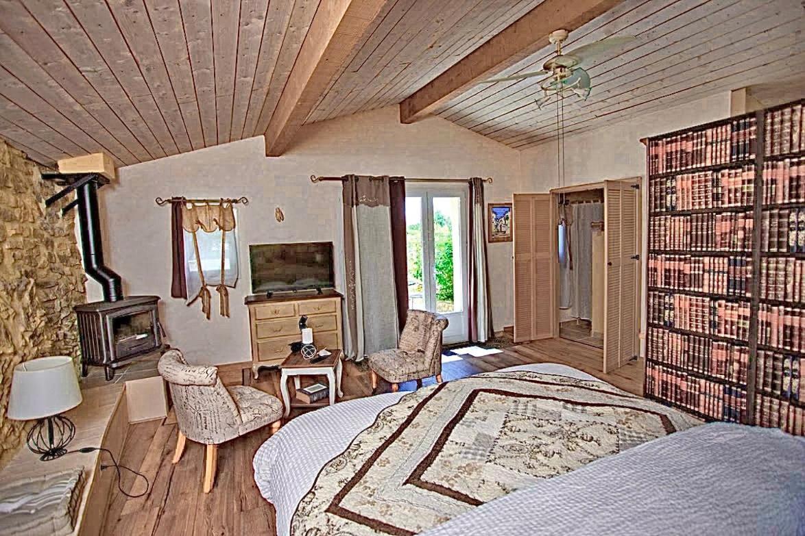 Chambres D'Hotes Et Gites Les Restanques Saint-Alexandre Luaran gambar